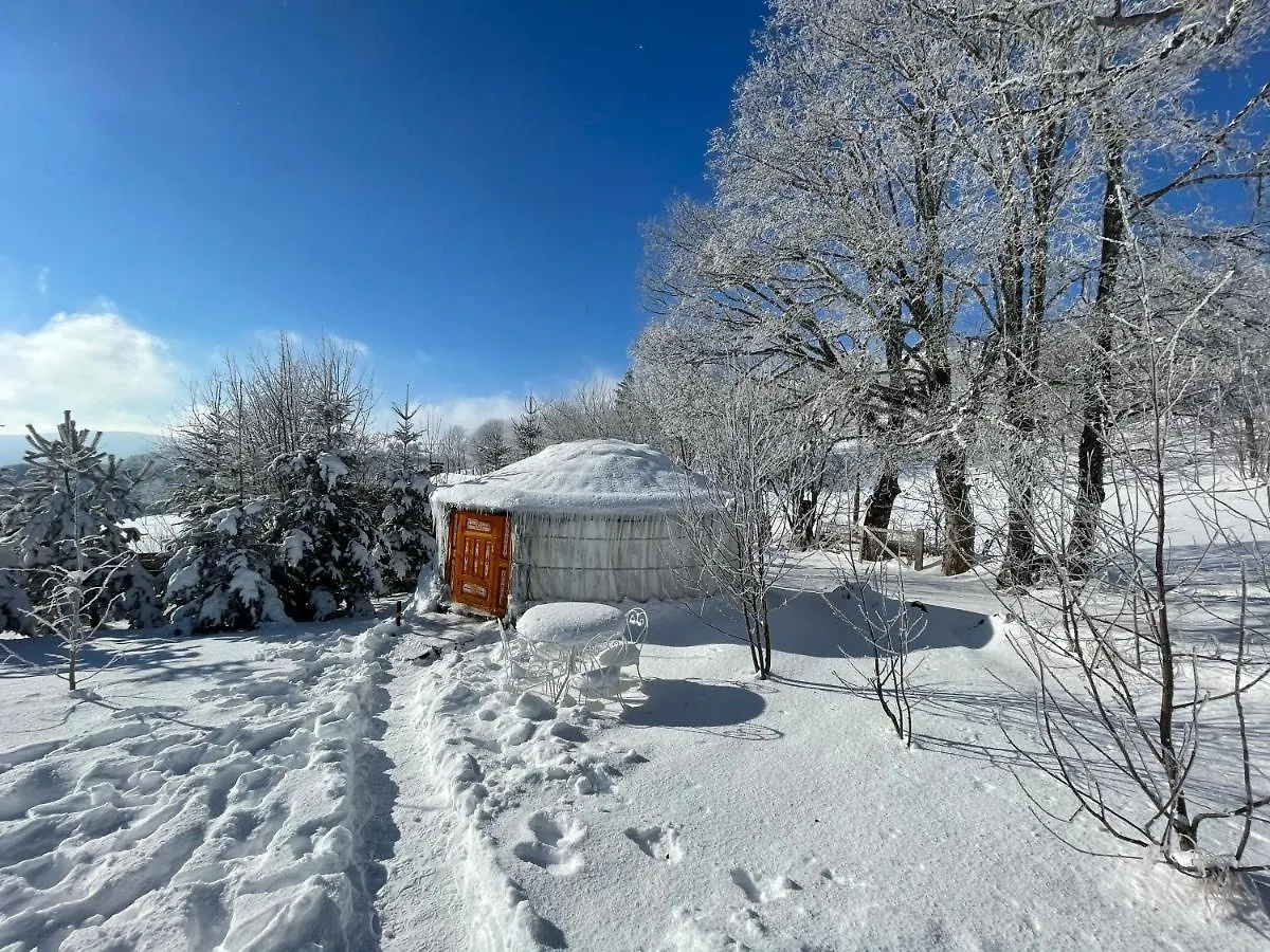 Eco Yourte Les Airelles Saint-Antheme Luxury tent