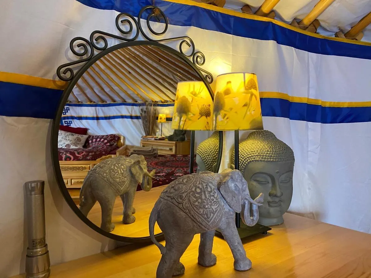 Eco Yourte Les Airelles Saint-Antheme France