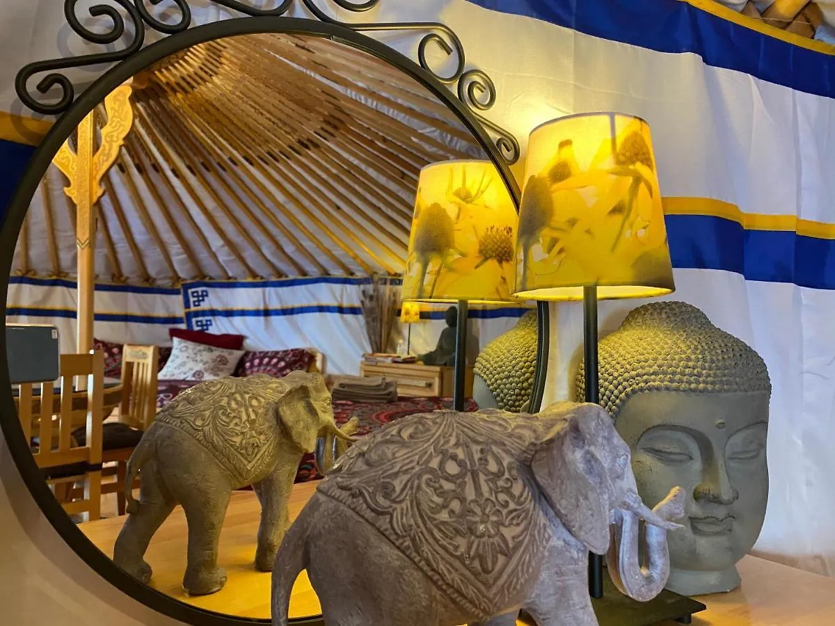 Eco Yourte Les Airelles Saint-Antheme Luxury tent