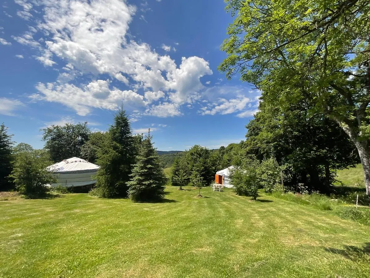 Eco Yourte Les Airelles Saint-Antheme Luxury tent